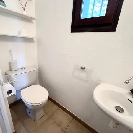 For 6 People - Pool *